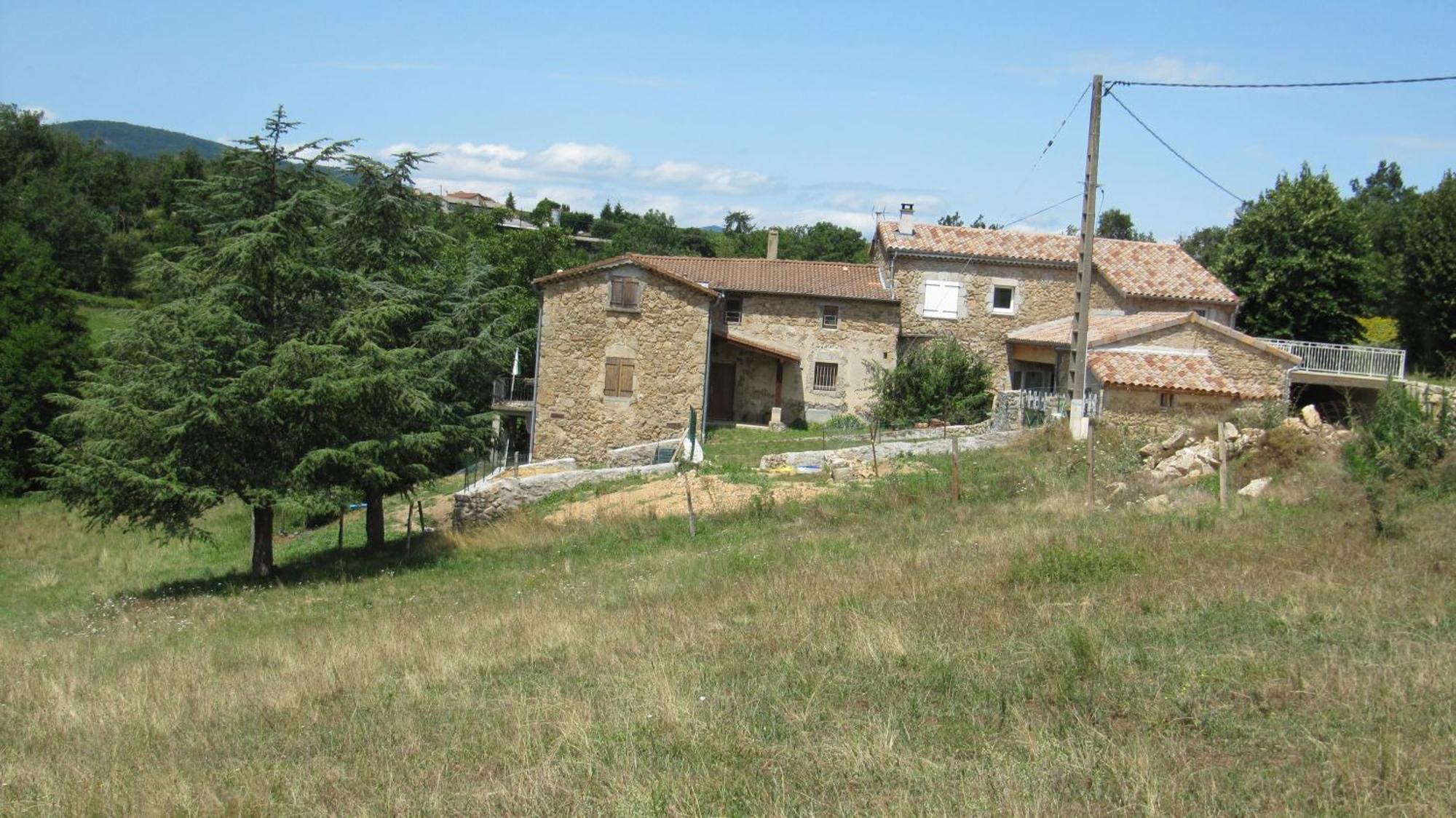Ancienne Ferme Tranquille En Haute Ardeche Etables  Экстерьер фото